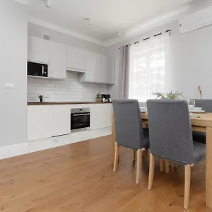 מלון דירות Center Chmielna By Renters 